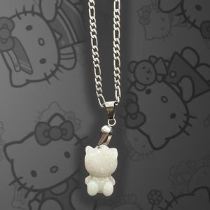 Hello kitty jade necklace